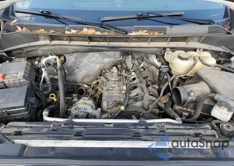 2019 Chevrolet Silverado C1500 Lt z USA, uszkodzony, nr VIN 1GCPWCEDXKZ158032